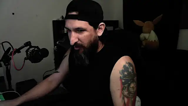 DevilPup75  online show from 25, 4, 2026