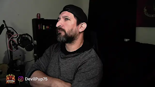 DevilPup75  online show from 25, 7, 2026