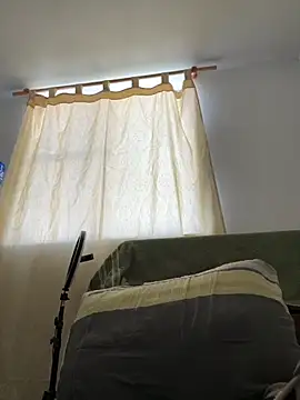 Valen1800 online show from 15, 10, 2025