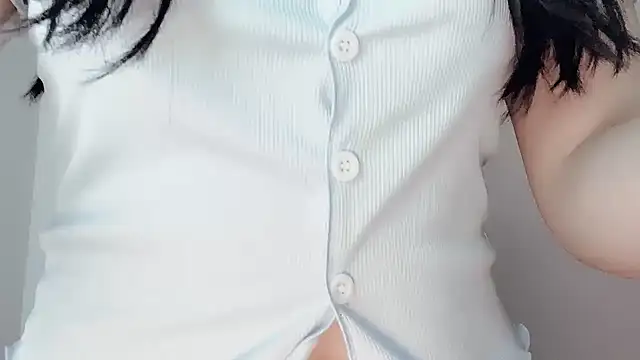 Eloise131499 online show from 16, 3, 2026