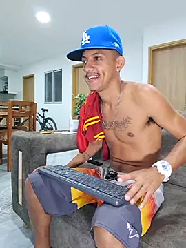 skinny23cm online show from 20, 3, 2025