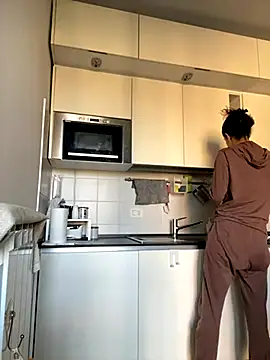 Sora pasquale online show from 30, 9, 2025