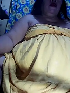 Huge mama69 online show from 18, 2, 2026