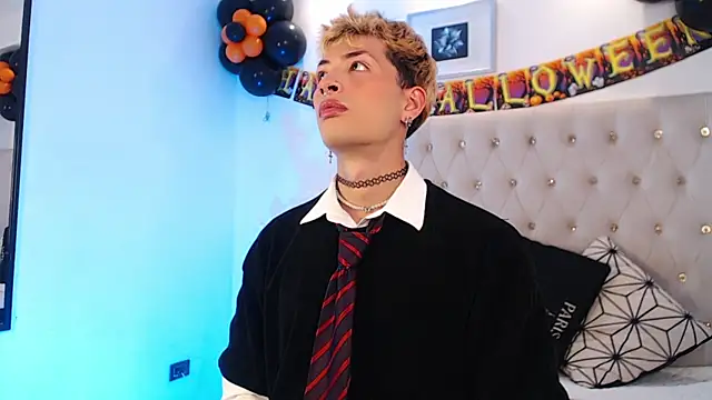 OzorioDany online show from 9, 10, 2025