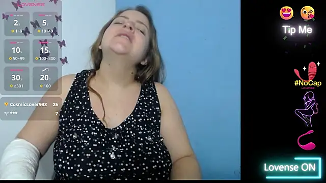 Pregnant Kloe online show from 11, 10, 2025