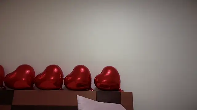 Reddgiirl online show from 6, 3, 2026