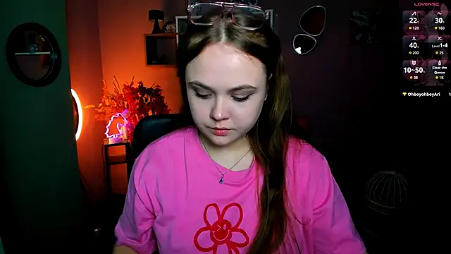 Snapshot of keri_ti chatting on 15, 4, 2026 keri ti online show from 15, 4, 2026