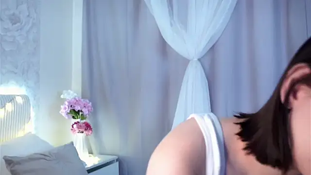 FalineBeacher online show from 17, 4, 2026