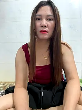 Snapshot of Moan_Mary chatting on 9, 10, 2025 Moan Mary online show from 9, 10, 2025