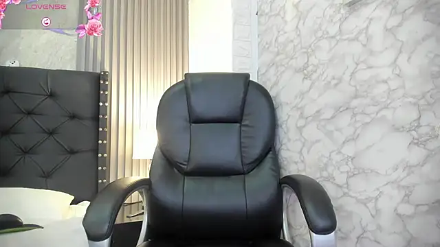 andrea  hills online show from 12, 9, 2025