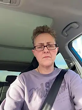 Curvy-Jinx online show from 24, 2, 2026