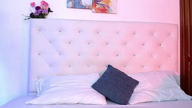 molly curvyhot online show from 28, 11, 2025