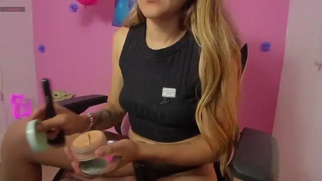 Alice VIP online show from 12, 11, 2025