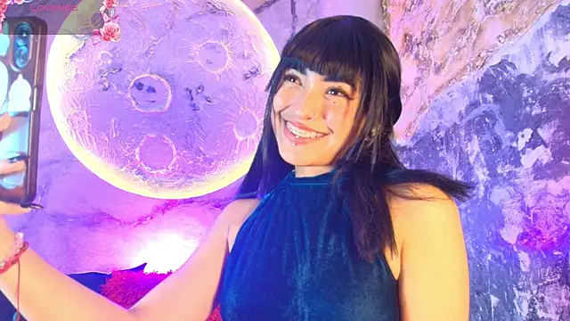 katierouge  online show from 11, 9, 2025