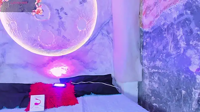 katierouge  online show from 3, 10, 2025