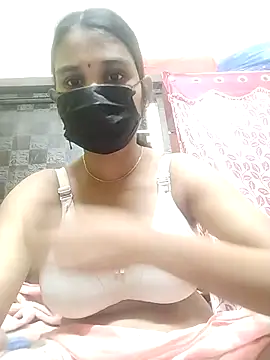 Snapshot of Devi-with-Ram chatting on 14, 10, 2025 Devi-with-Ram online show from 14, 10, 2025