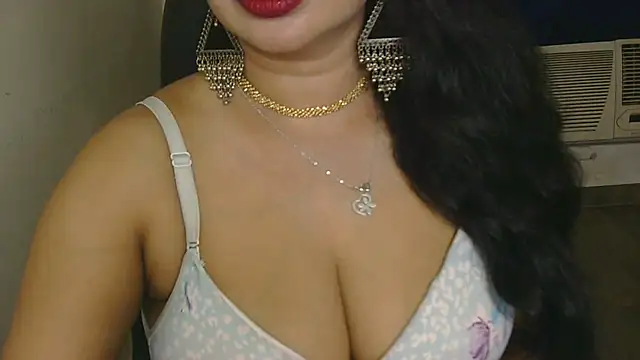 QUEEN SAKHI- online show from 19, 9, 2025