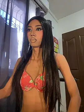 YourTiffanyX online show from 6, 7, 2026