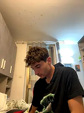 Thelouniost334    online show from 12, 9, 2025