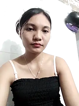 Duyen02 online show from 18, 9, 2025