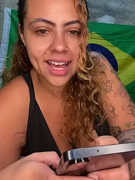 Snapshot of Chloe_Leaozinho chatting on 14, 6, 2026 Chloe Leaozinho online show from 14, 6, 2026