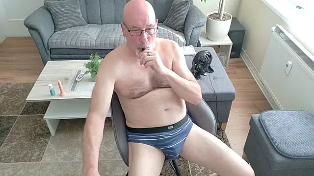 thoralf58 online show from 2, 8, 2026
