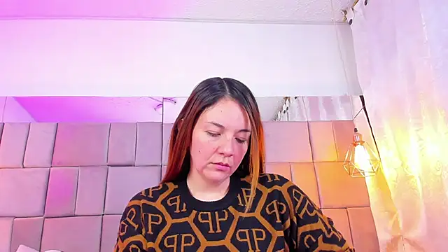 antoneella jones online show from 12, 9, 2025