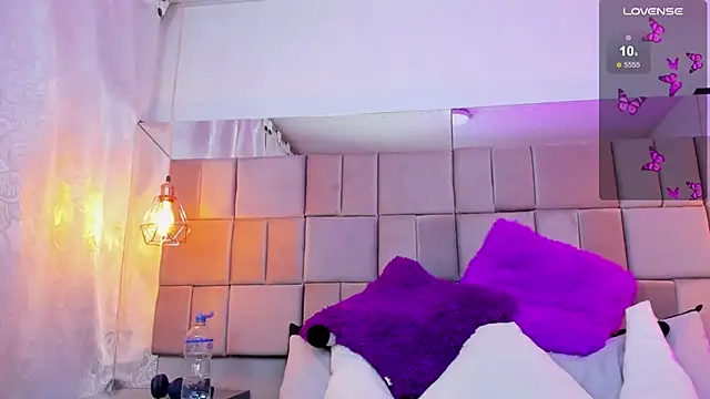 antoneella jones online show from 1, 12, 2025