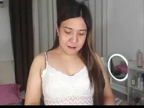 Snapshot of stellahugeX chatting on 18, 2, 2026 stellahugeX online show from 18, 2, 2026