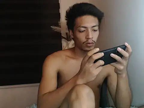 Snapshot of trans_69_ chatting on 3, 10, 2025 trans 69 online show from 3, 10, 2025