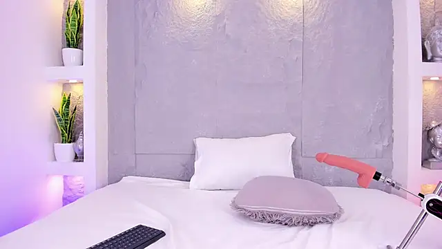 Snapshot of LovelyEyesx chatting on 25, 4, 2026 LovelyEyesx online show from 25, 4, 2026