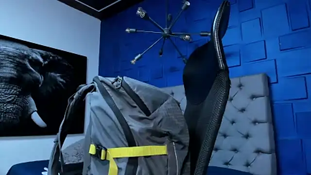 Snapshot of andres-clark92 chatting on 6, 2, 2026 andres-clark92 online show from 6, 2, 2026