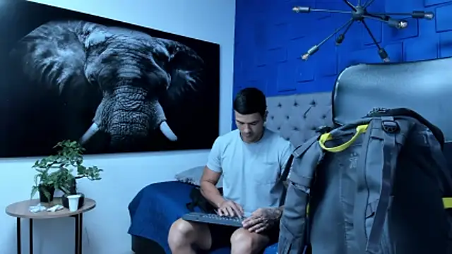 Snapshot of andres-clark92 chatting on 7, 2, 2026 andres-clark92 online show from 7, 2, 2026