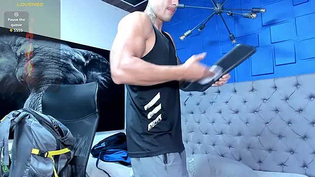 Snapshot of andres-clark92 chatting on 19, 2, 2026 andres-clark92 online show from 19, 2, 2026