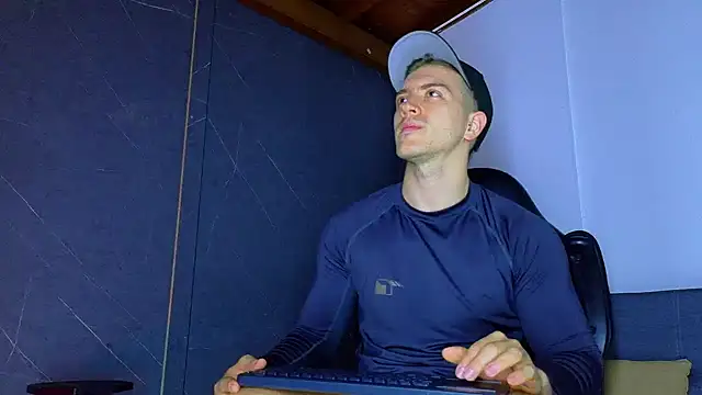 ALANNFERRER online show from 8, 2, 2026