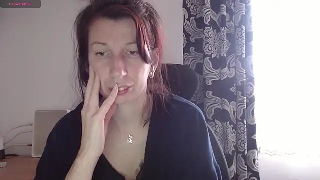 RosieHayes online show from 19, 11, 2025