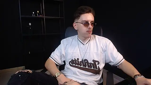 Snapshot of FelixStarkk chatting on 20, 6, 2026 FelixStarkk online show from 20, 6, 2026