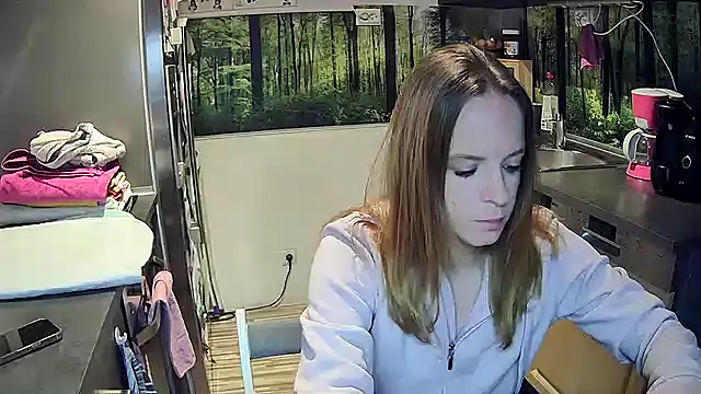 SexyMilf 37 online show from 27, 9, 2025