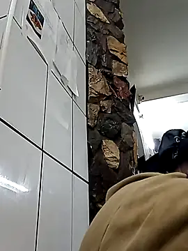 Snapshot of PopaOctavian chatting on 12, 10, 2025 PopaOctavian online show from 12, 10, 2025