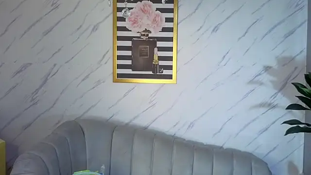 agatha brooks t online show from 2, 4, 2026