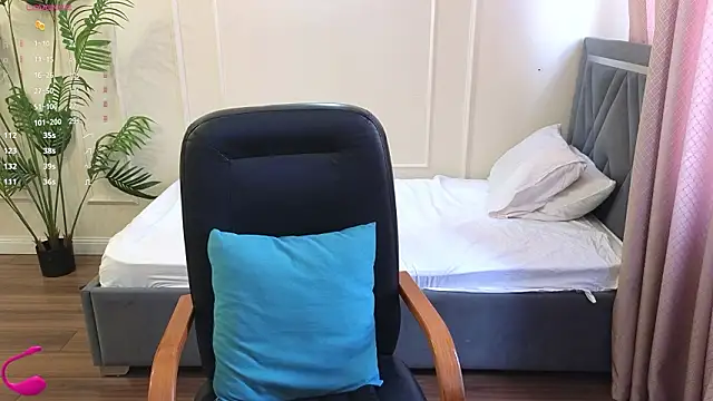 Kuro Ren online show from 23, 3, 2026