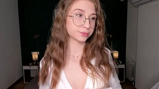 Snapshot of EditaBand chatting on 13, 2, 2026 EditaBand online show from 13, 2, 2026