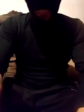 Golonzo1996 online show from 5, 12, 2025