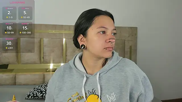 Kitty ravee online show from 5, 10, 2025