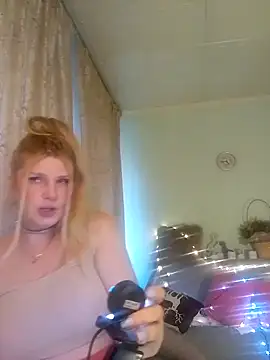 TsPostophere online show from 8, 3, 2025