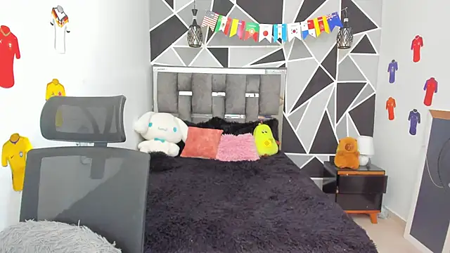 Snapshot of valeria-duarte chatting on 8, 7, 2026 valeria-duarte online show from 8, 7, 2026