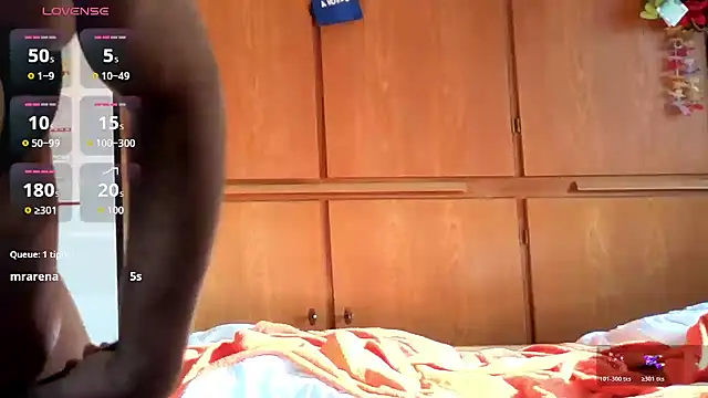 Snapshot of Badeanzug chatting on 31, 10, 2025 Badeanzug online show from 31, 10, 2025