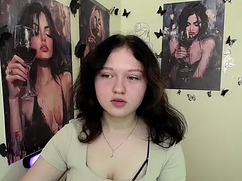 LadyAlice  online show from 22, 9, 2025