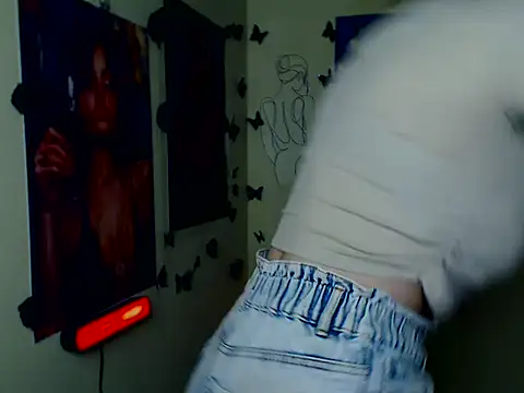 LadyAlice  online show from 3, 11, 2025