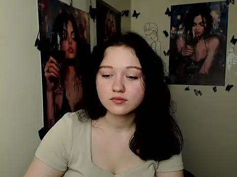 LadyAlice  online show from 19, 11, 2025